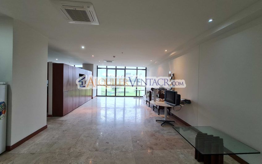 Metropolitan Tower Sabana! Lujoso apartamento con vista