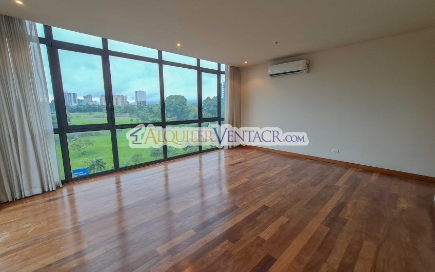 Metropolitan Tower Sabana! Lujoso apartamento con vista