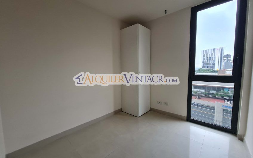 Metropolitan Tower Sabana! Lujoso apartamento con vista