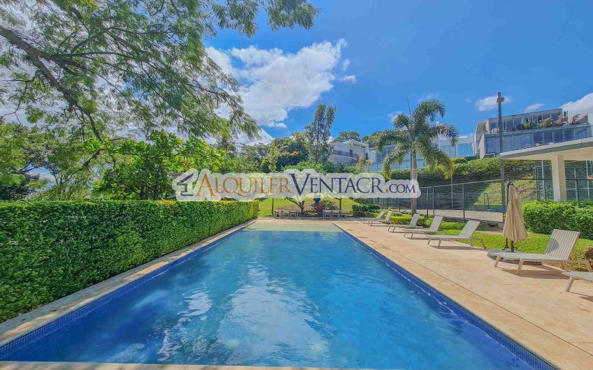The Ivy Guachipelín Escazú! Condo de Un Nivel con terrazas y vista