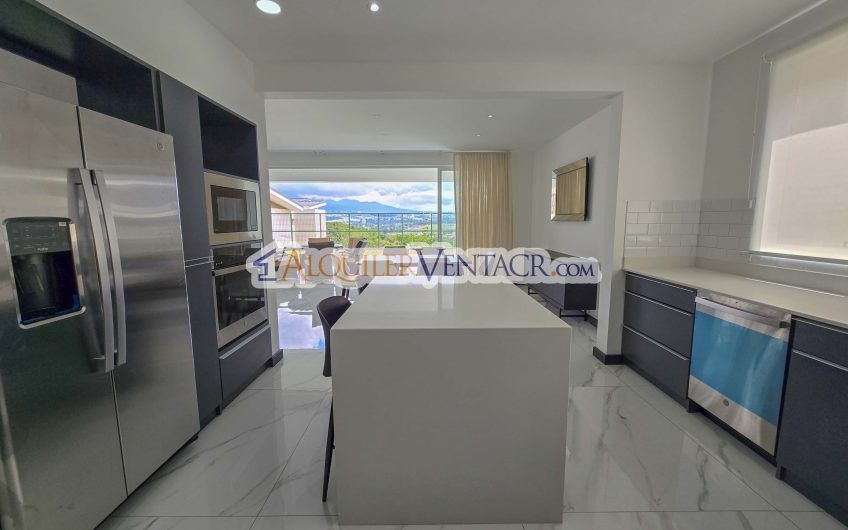 Para Estrenar! Casa de 305 m2 con 546 m2 de lote en Guachipelín Escazú