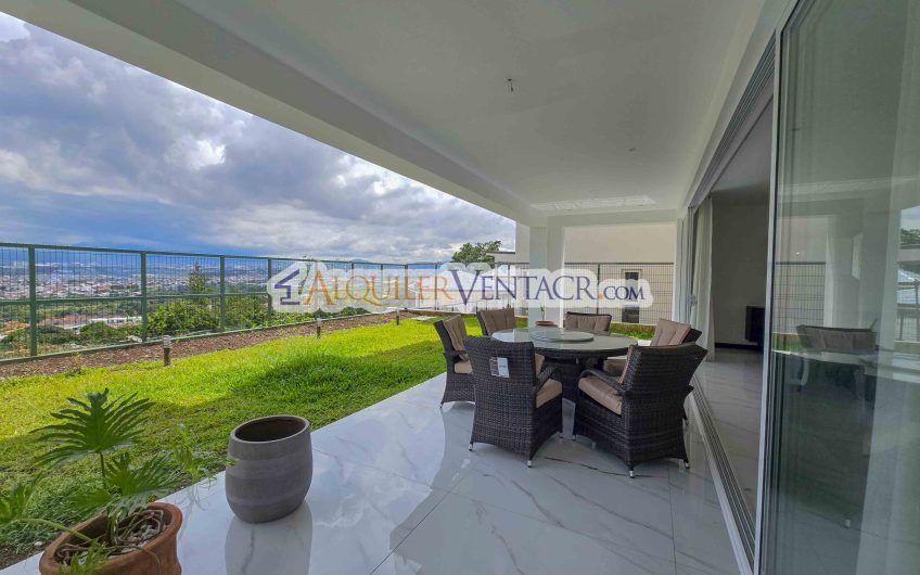Para Estrenar! Casa de 305 m2 con 546 m2 de lote en Guachipelín Escazú