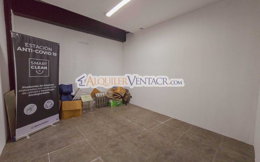 Edificio de 951 m2 para oficinas o comercio en Santa Ana Pozos
