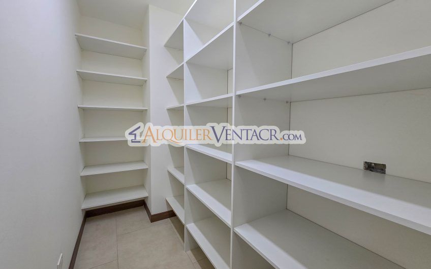 Para estrenar! Lujosos apartamentos en San Rafael Escazú x Country Club