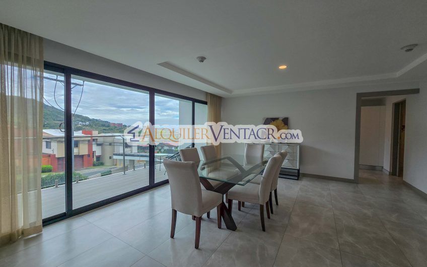 Para estrenar! Lujoso apartamento con vista en Escazú Centro