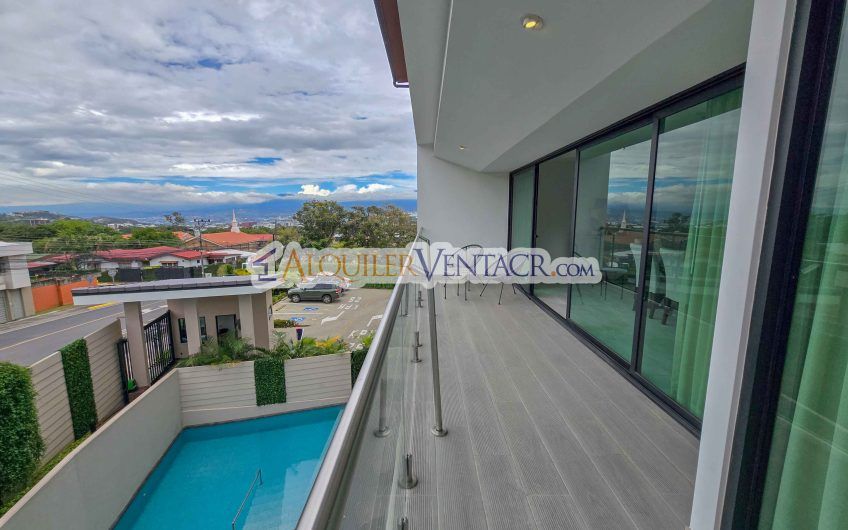 Para estrenar! Lujoso apartamento con vista en Escazú Centro