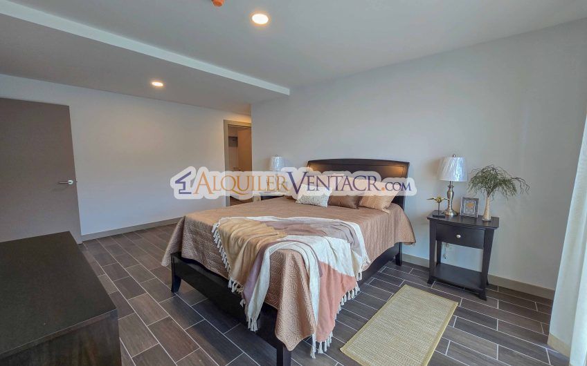 Para estrenar! Lujoso apartamento con vista en Escazú Centro