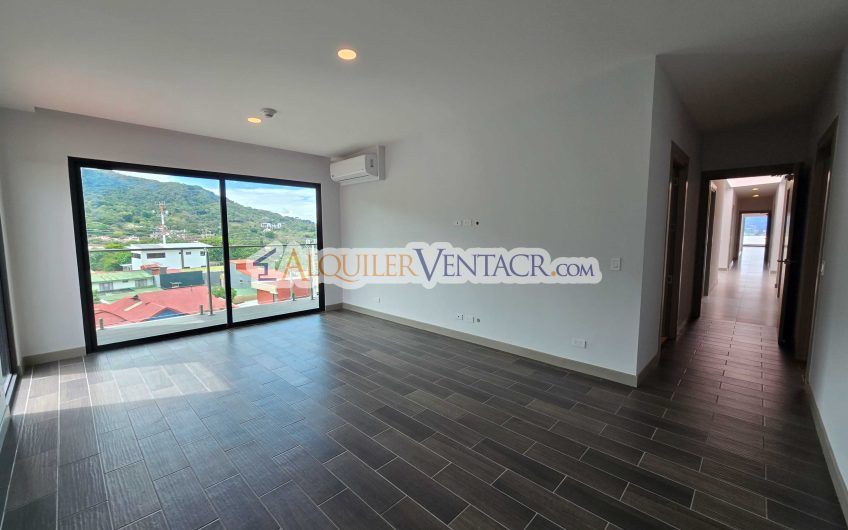 Para estrenar! Lujoso Penthouse con vistas en Escazú Centro