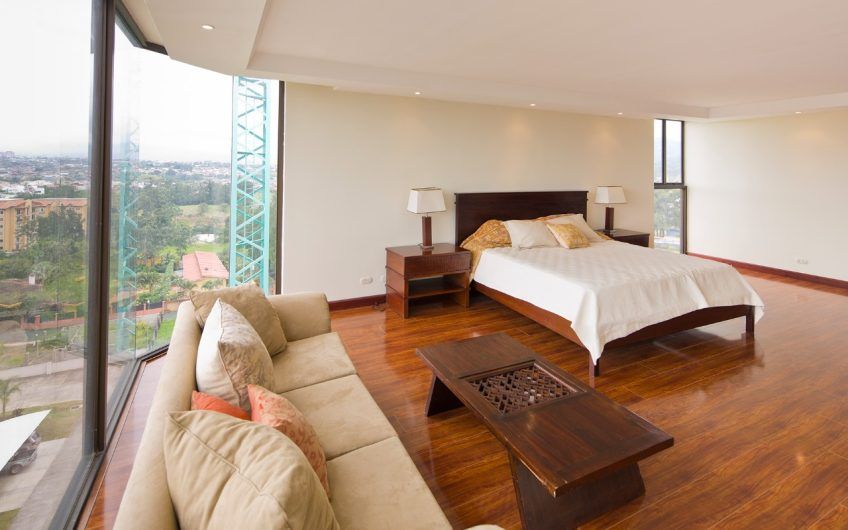 Lujosos apartamentos con vista en Bello Horizonte Escazú