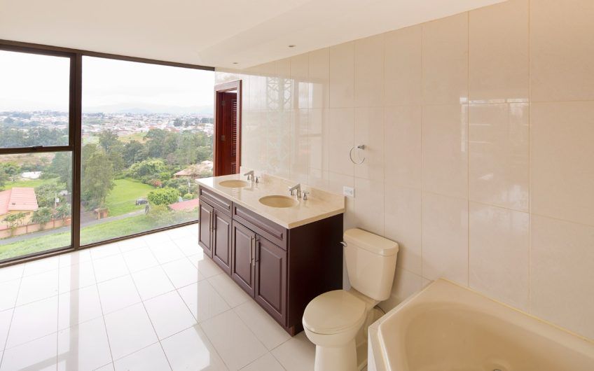 Lujosos apartamentos con vista en Bello Horizonte Escazú