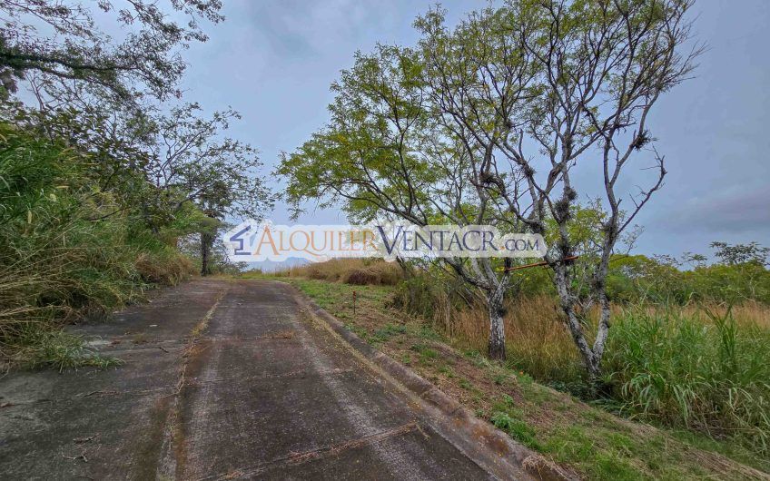 Terreno de 9.879 m2 para desarrollar en Guachipelín Escazú x Distrito 4