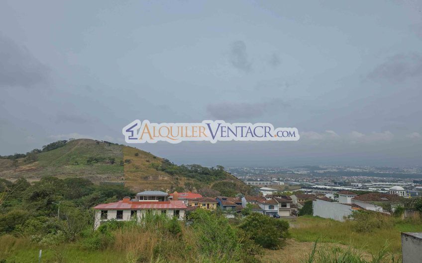 Terreno de 9.879 m2 para desarrollar en Guachipelín Escazú x Distrito 4