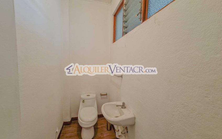 Oficina o Local Comercial de 300 m2 en Sabana Oeste x La Pops y Ucimed
