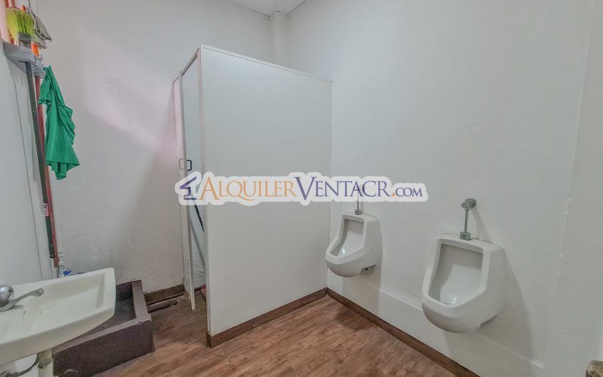 Oficina o Local Comercial de 300 m2 en Sabana Oeste x La Pops y Ucimed
