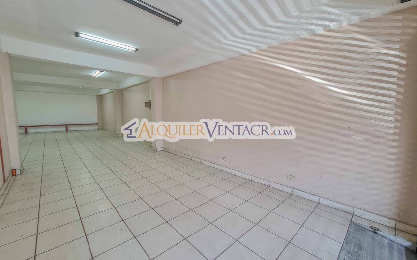 Oficina o Local Comercial de 300 m2 en Sabana Oeste x La Pops y Ucimed