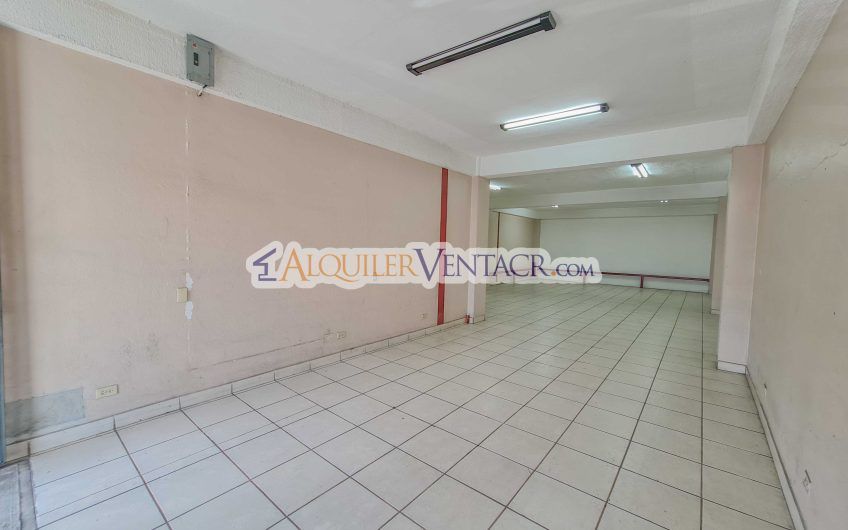 Oficina o Local Comercial de 300 m2 en Sabana Oeste x La Pops y Ucimed