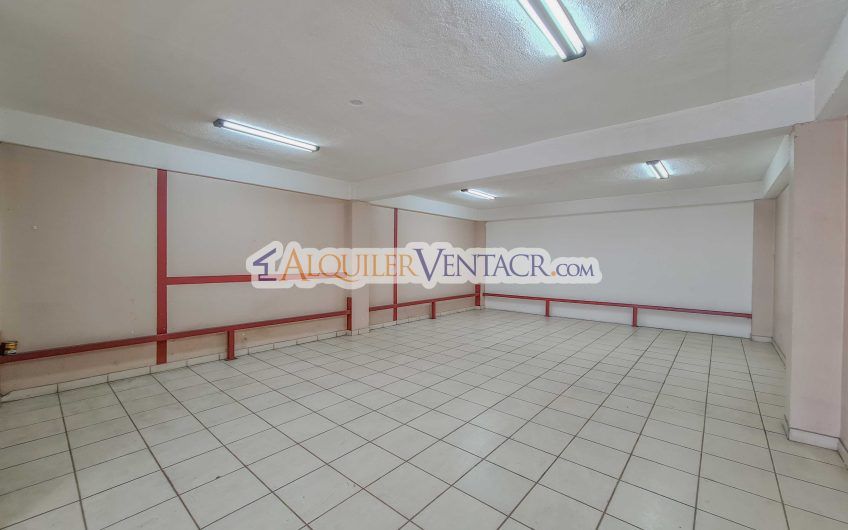 Oficina o Local Comercial de 300 m2 en Sabana Oeste x La Pops y Ucimed