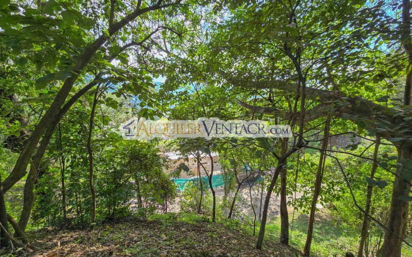 Villa Real Santa Ana! Lote de 1.430 m2 con vista