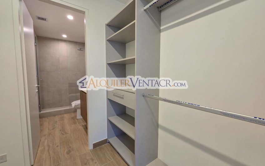 Avenida Escazú para estrenar! Apartamento con línea blanca y balcón