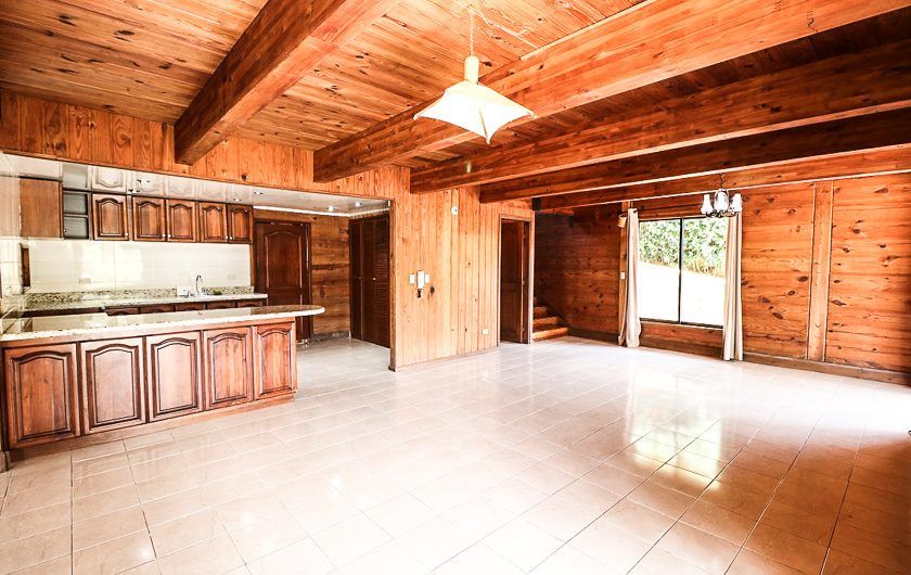 Condo estilo chalet con piscina y vista en Santa Ana Pozos