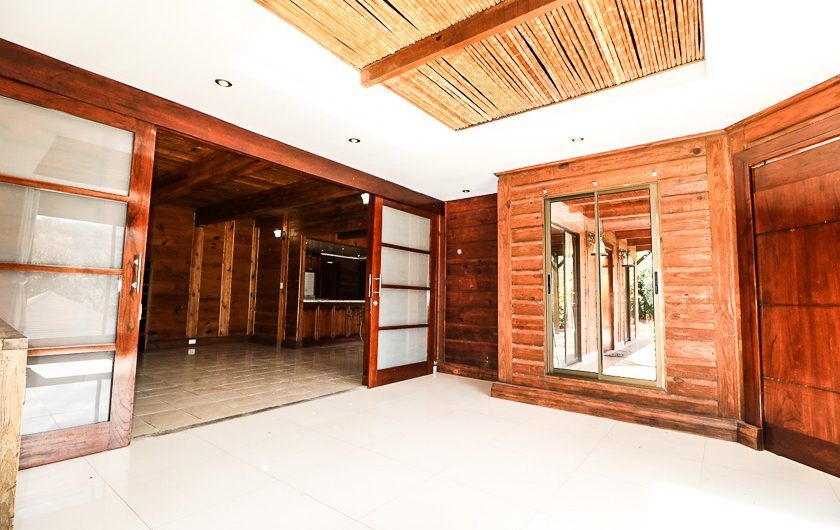 Condo estilo chalet con piscina y vista en Santa Ana Pozos