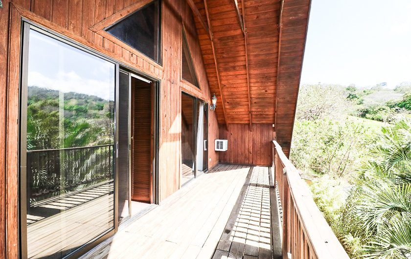 Condo estilo chalet con piscina y vista en Santa Ana Pozos