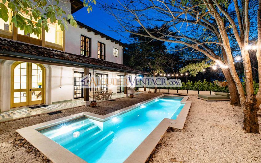 Hacienda Pinilla Tamarindo Guanacaste! Casa de 454 m2 con 1.630 m2 lote