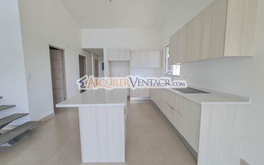 Lujoso Penthouse con vista en el Alto Las Palomas Santa Ana