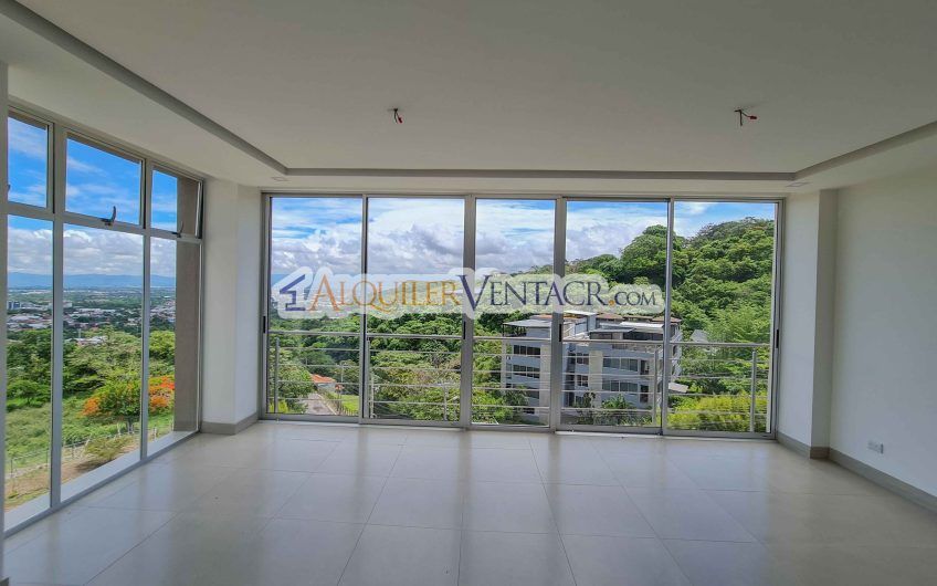 Lujoso Penthouse con vista en el Alto Las Palomas Santa Ana