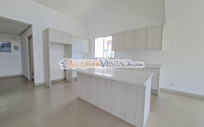 Lujoso Penthouse con vista en el Alto Las Palomas Santa Ana