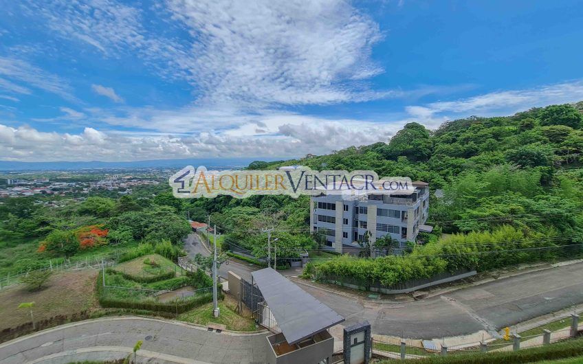 Lujoso Penthouse con vista en el Alto Las Palomas Santa Ana