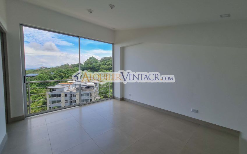 Lujoso Penthouse con vista en el Alto Las Palomas Santa Ana