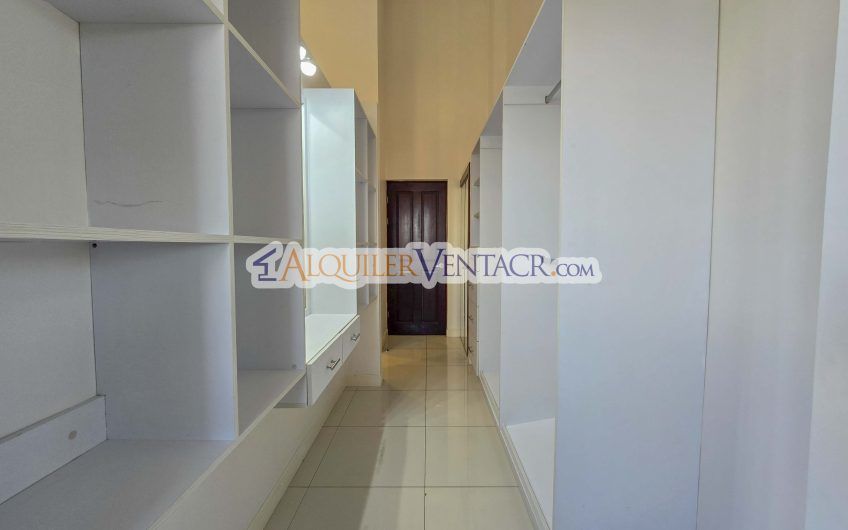 Via Nova Santa Ana Pozos! Penthouse con vista y línea blanca