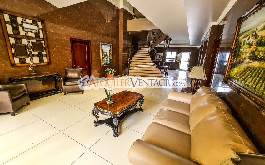 Apartamento amueblado de 2 habit. en San Rafael Escazú