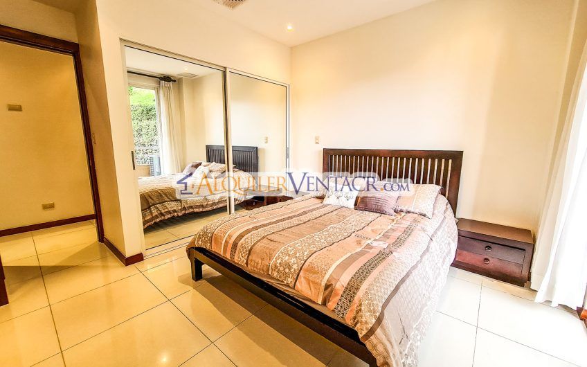 Apartamento amueblado de 2 habit. en San Rafael Escazú