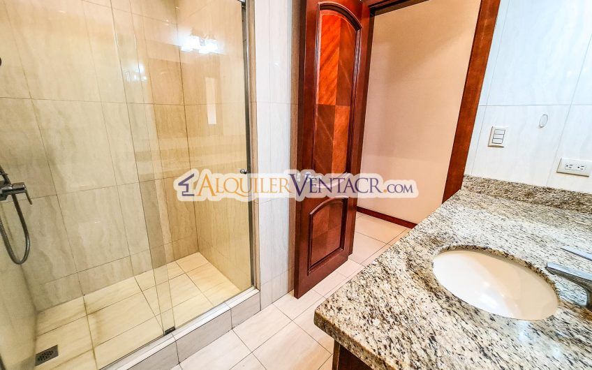 Apartamento amueblado de 2 habit. en San Rafael Escazú