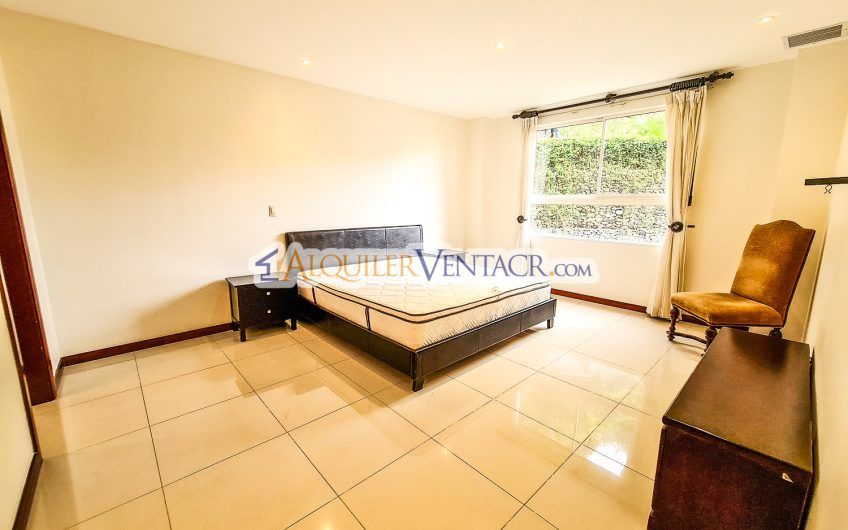 Apartamento amueblado de 2 habit. en San Rafael Escazú