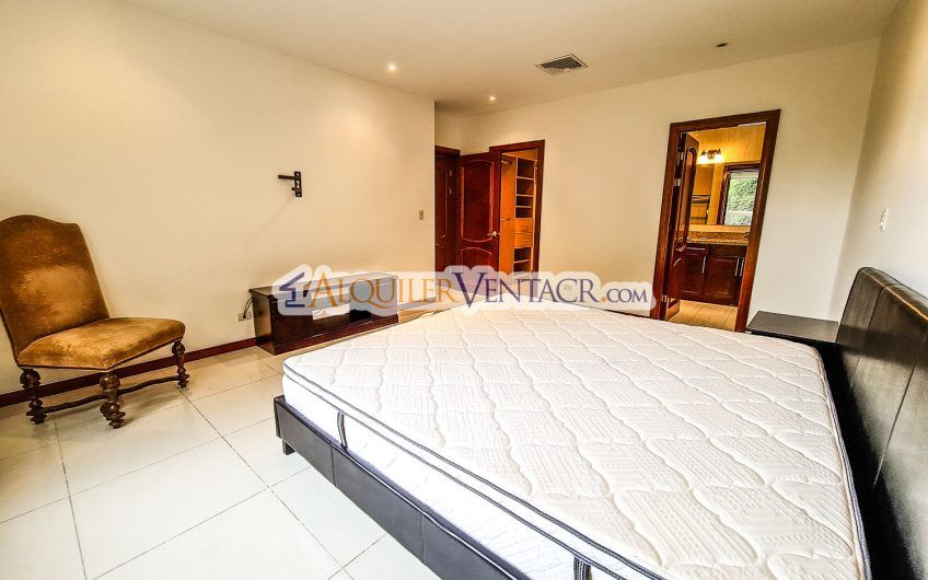 Apartamento amueblado de 2 habit. en San Rafael Escazú
