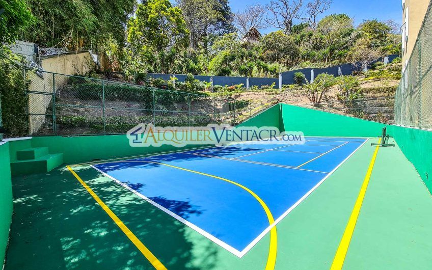 Apartamento amueblado con full vista en San Rafael Escazú