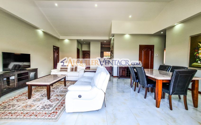 Apartamento amueblado de 3 habit. con terraza en San Rafael Escazú