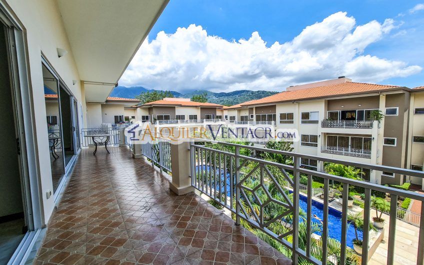 Apartamento amueblado de 3 habit. con terraza en San Rafael Escazú