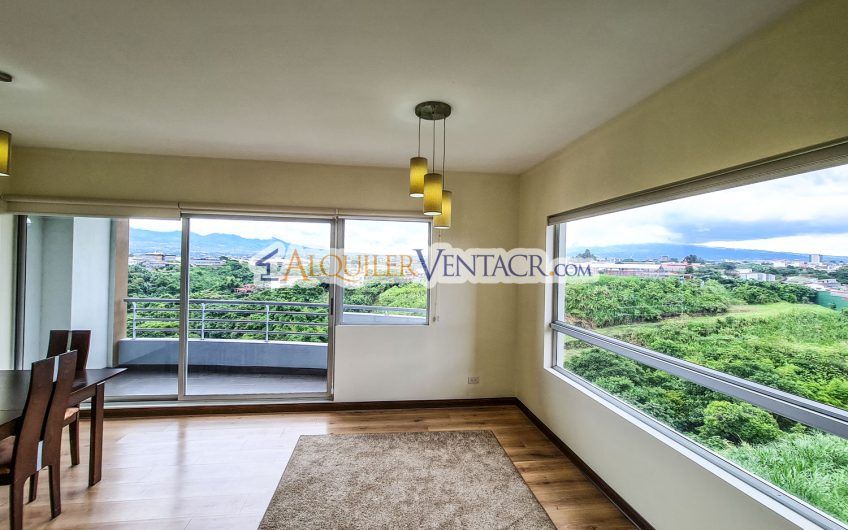 Apartamento amueblado con vista en Condado del Parque Sabana Norte
