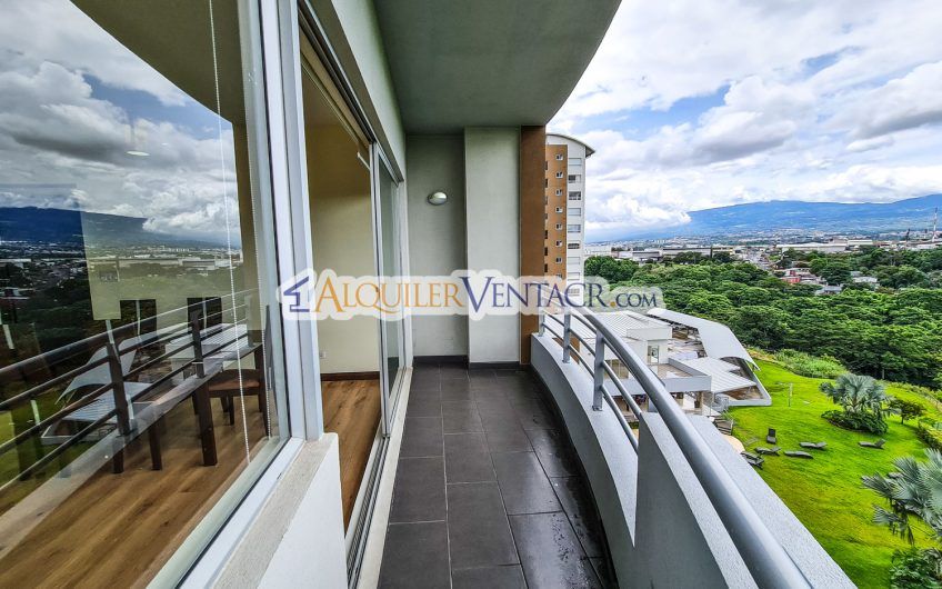 Apartamento amueblado con vista en Condado del Parque Sabana Norte