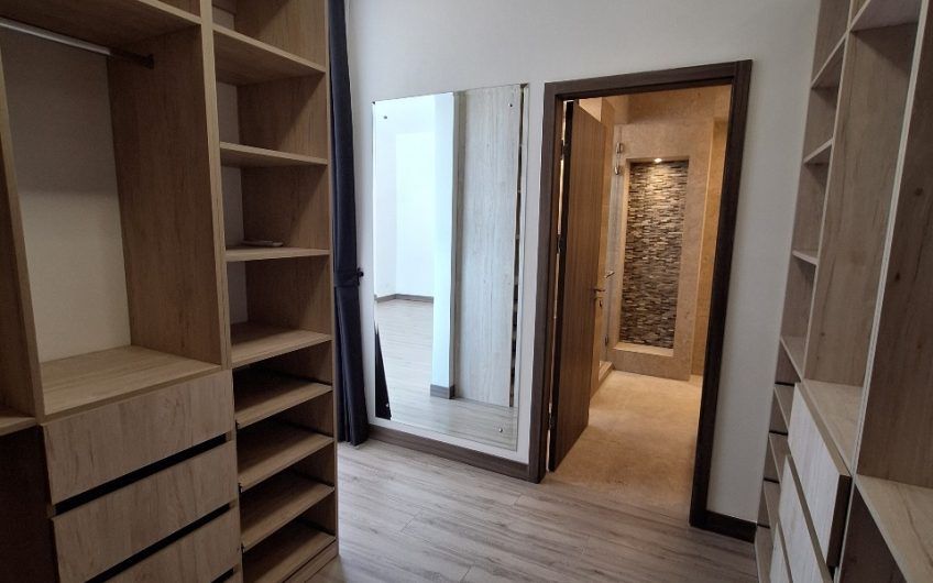 Para estrenar! Lujoso condo en San Antonio de Escazú