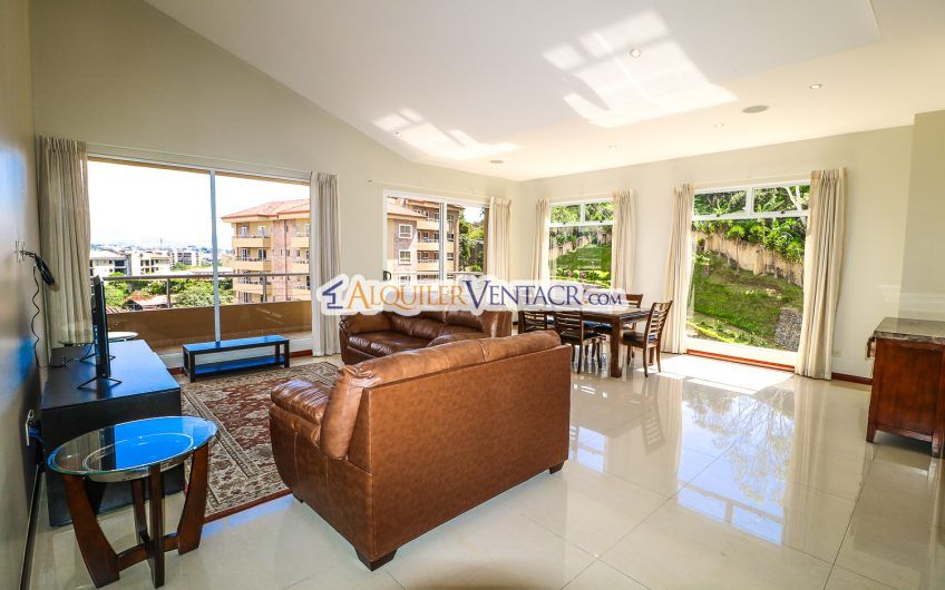 Apartamento amueblado con full vista en San Rafael Escazú