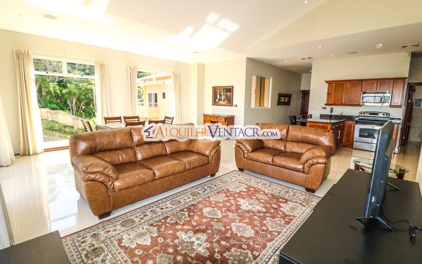 Apartamento amueblado con full vista en San Rafael Escazú