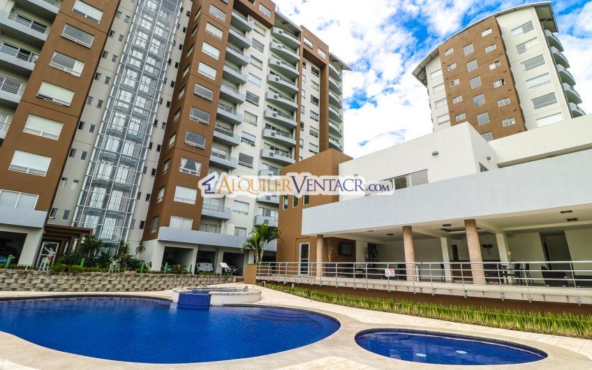 Apartamento amueblado con vista en Condado del Parque Sabana Norte