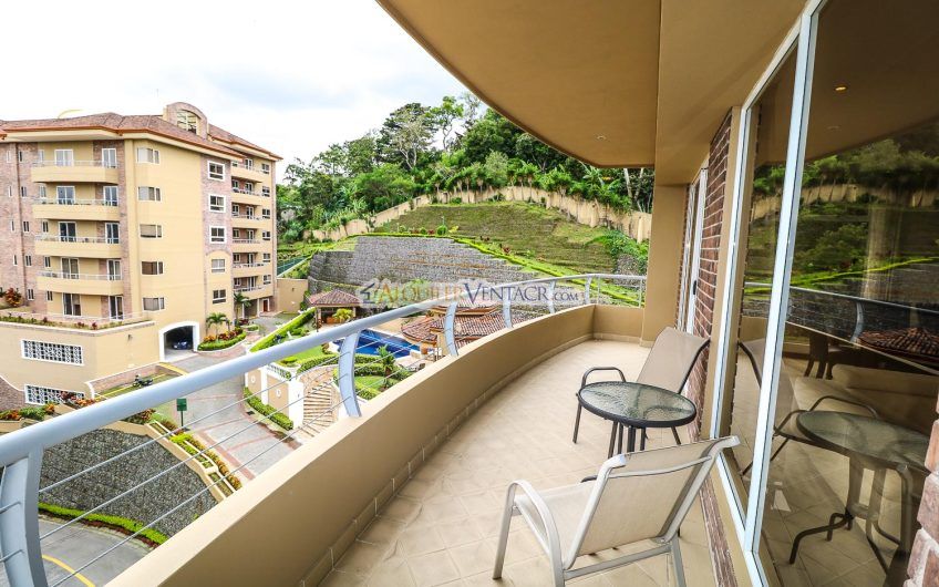 Lujoso apartamento amueblado con vista en San Rafael Escazú
