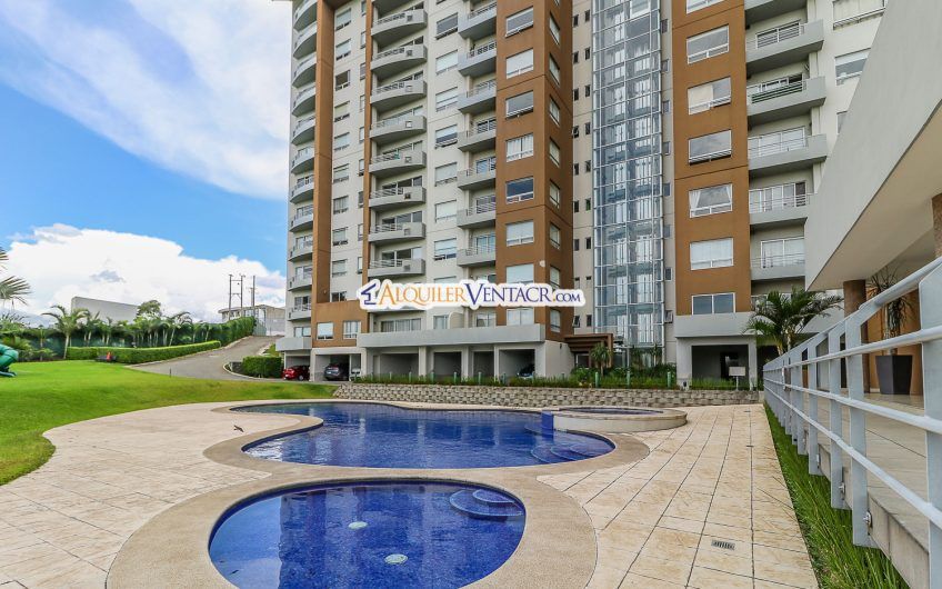 Apartamento amueblado con vista en Condado del Parque Sabana Norte