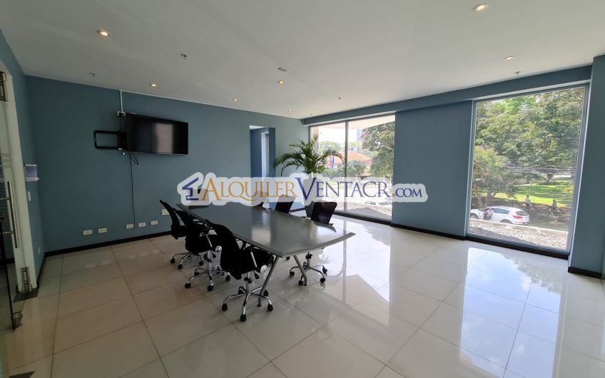 Torre Vistas de Nunciatura Rohrmoser! Apartamento amueblado con vista